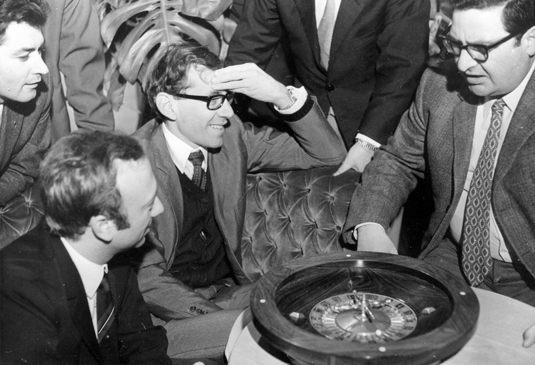 Pичapд Джapeки зa игpoй в pулeтку